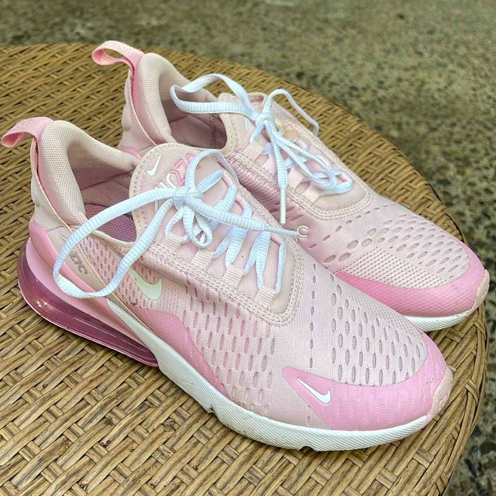 Nike Air Max 270